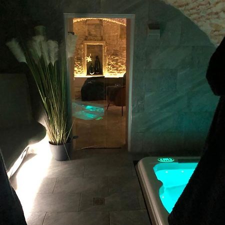 Jaccuzi & Spa Des Caves Stanislas Nancy Exteriér fotografie